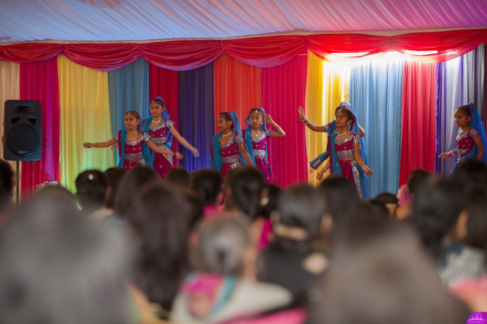 ©1987-2017 SKS Swaminarayan Temple East London